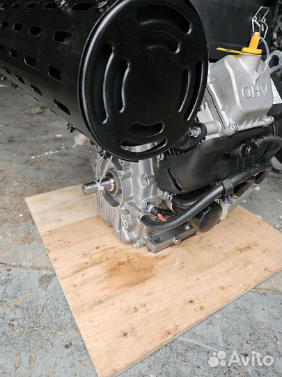 Двигатель лончин 30л с