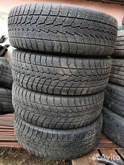 Toyo Eclipse 225/65 R17