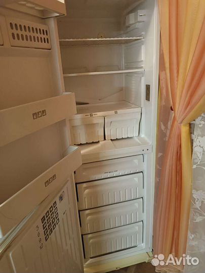 Холодильник Stinol бу