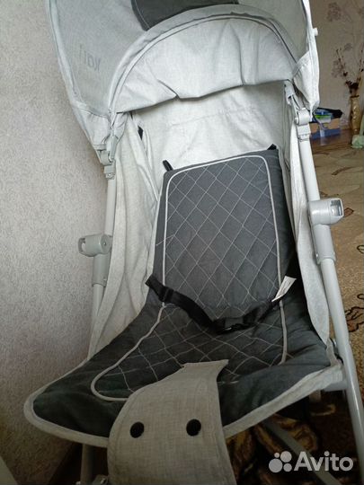Продам детскую коляску