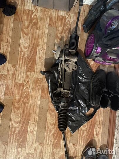 Рулевая рейка на hyundai accent(mando)