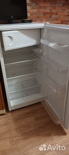 Холодильник бу маленький