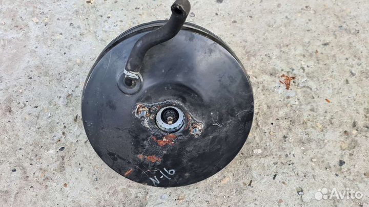 Вакуумный усилитель тормозов Nissan Primera P12