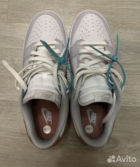 Кроссовки nike dunk low