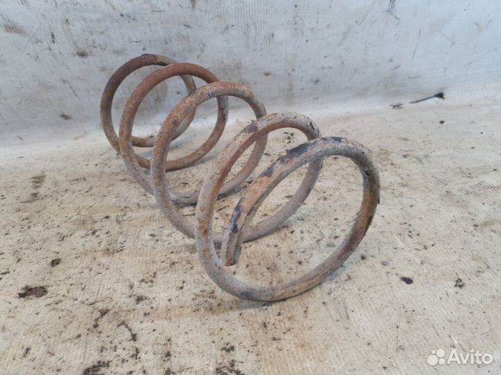 Пружина передняя Geely Mk 1.5 MR479 2010