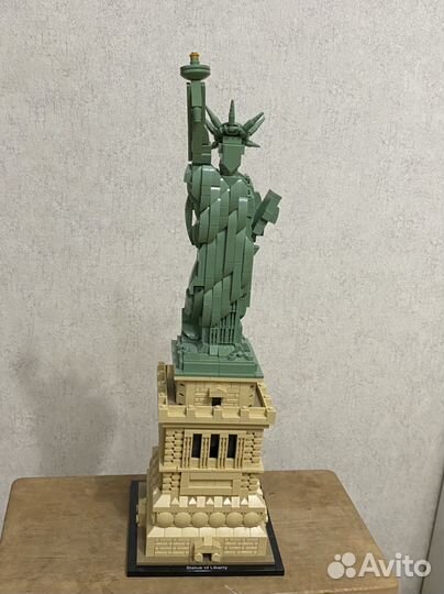 Lego оригинальный Статуя Свободы с инструкцией