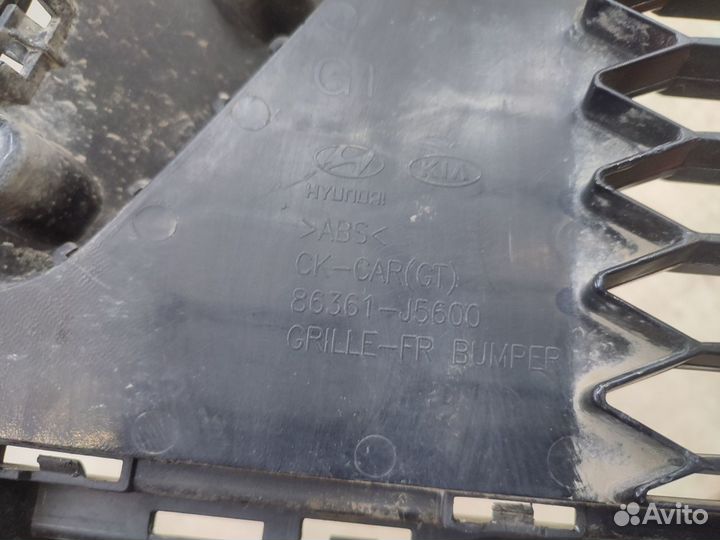 Решетка бампера передняя Kia Stinger CK 2017