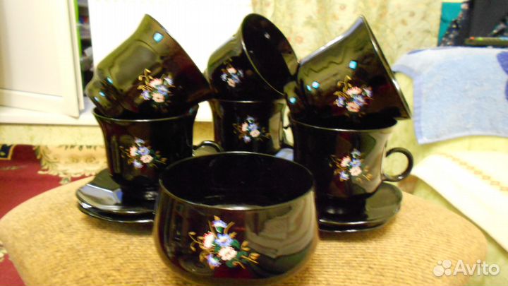 Сервиз кофейный, чайный и 3 салатницы