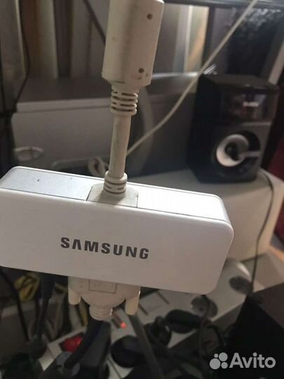 Монитор Samsung