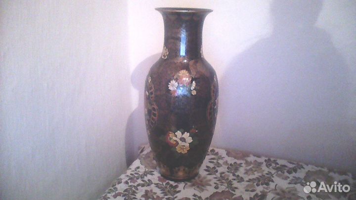 Продаю вазу эксклюзивную-винтаж