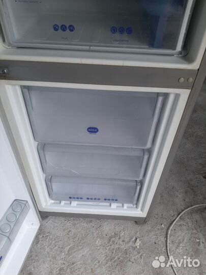 Холодильник whirlpool no frost