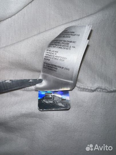 Лонгслив the north face белый