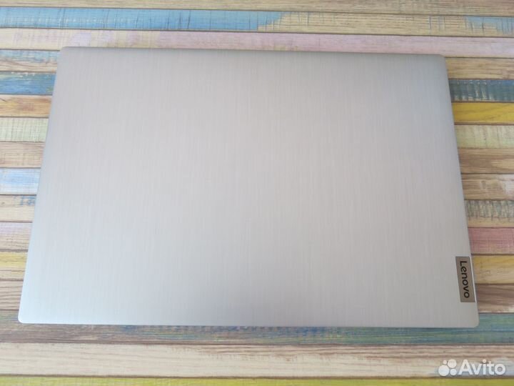 Lenovo ideapad 3 15ADA05