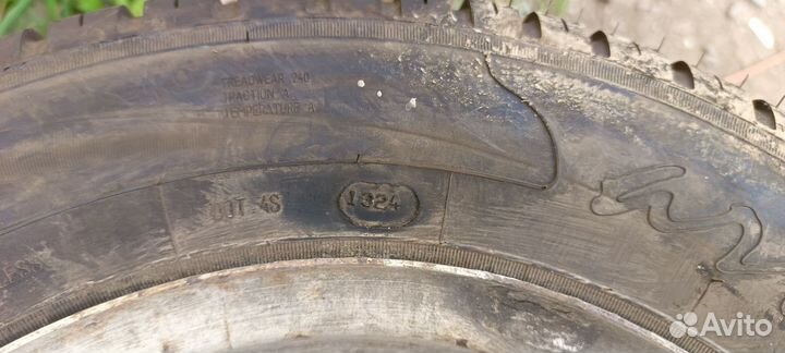 Bullong Tyre Mont Blanc 13.00/8 R13C