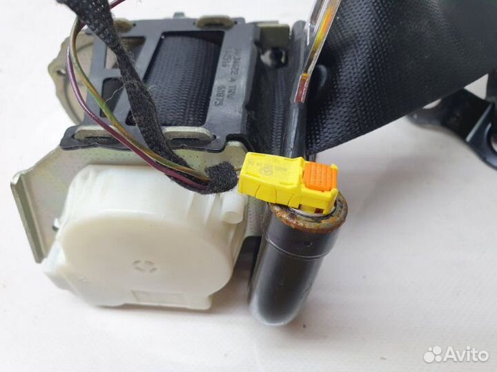 Ремень безопасности задний правый Mercedes-Benz C