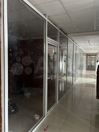 Торговая площадь, 14 м²