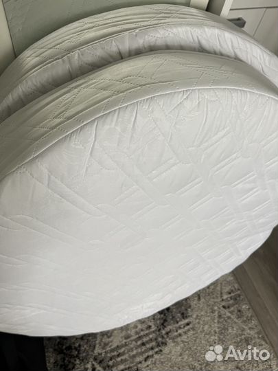 Матрас в круглую кроватку