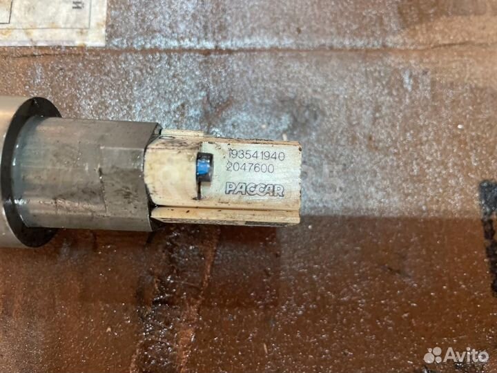 Форсунка топливная DAF XF 106 2018 2047600