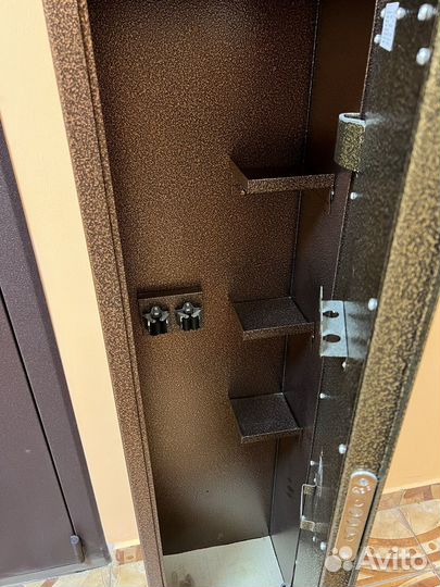 Оружейный сейф