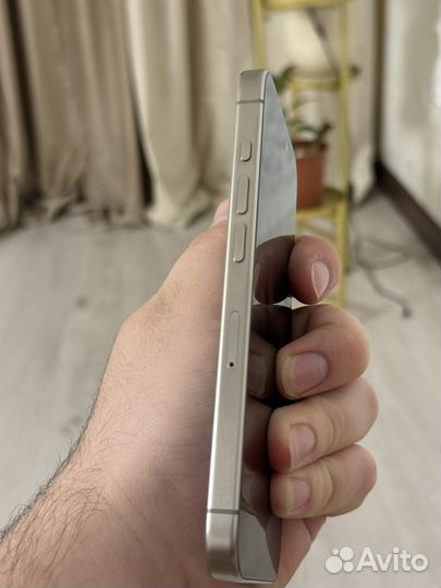 iPhone 15 Pro, 256 ГБ