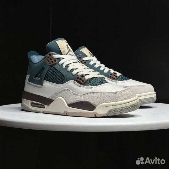 Кроссовки Nike Air Jordan 4