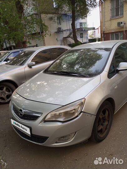 Opel Astra 1.6 AT, 2011, 229 000 км