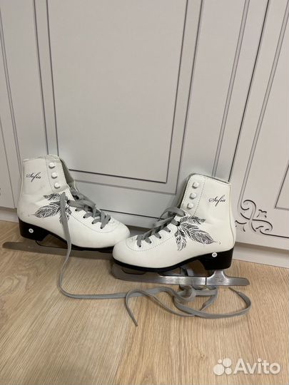 Коньки детские 35 размер