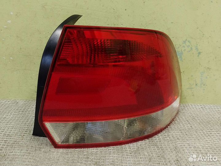 Фонарь правый задний Поло 5