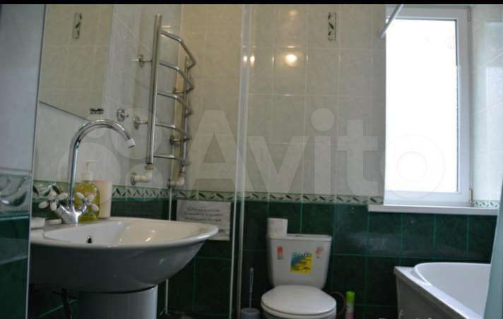 Гостиница, 2000 м²