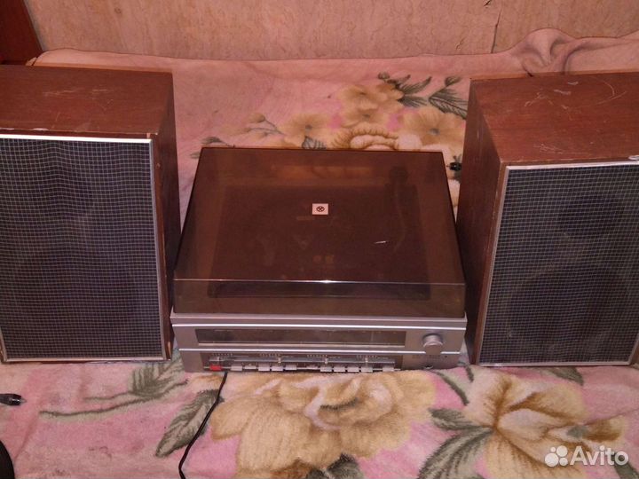 Проигрыватель винила Кантата 205 и эпу