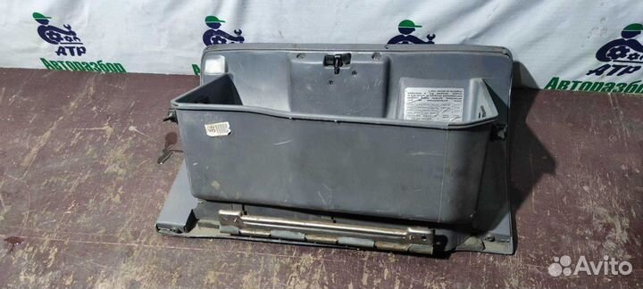 Бардачок Hyundai Accent