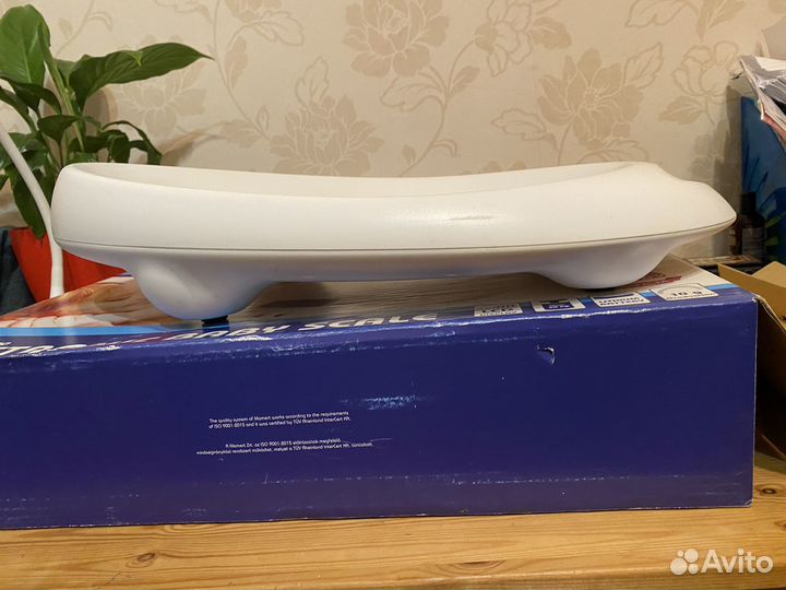 Momert 6401 весы детские электронные