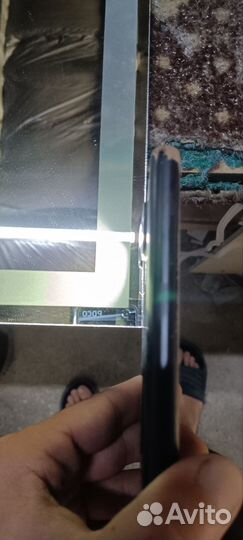 Зеркало в рамке