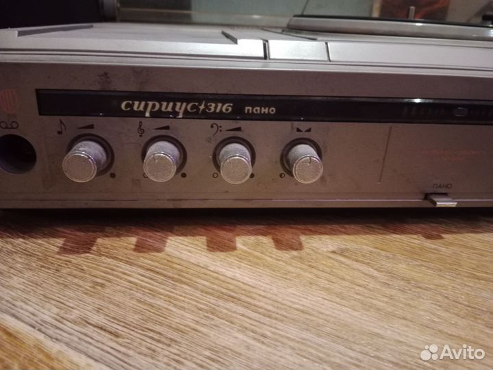 Виниловый проигрыватель Сириус 316 + колонки