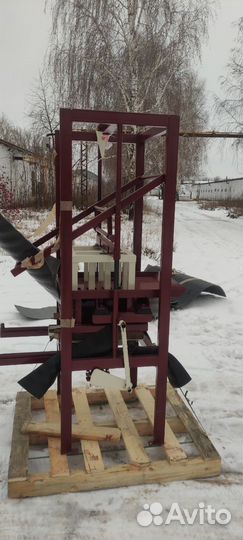 Станок для производства блоков несъёмной опалубки