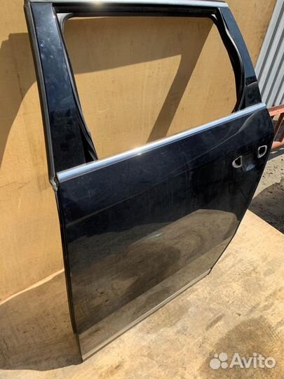 Дверь задняя левая VW Passat B7 variant