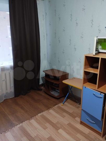 Комната 13 м² в 6-к., 2/3 эт.