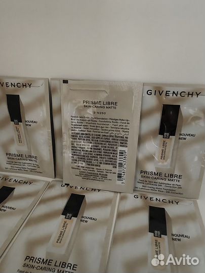 Givenchy prisme libre тональный крем N250 10 шт