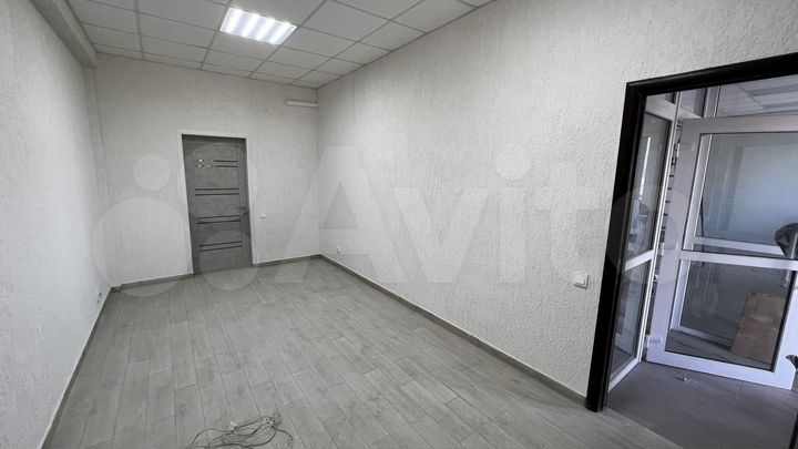 Помещение 72 и 101,4 м²