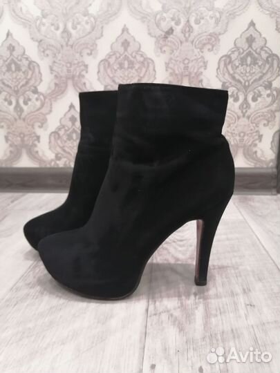 Ботильоны замшевые демисезонные 40