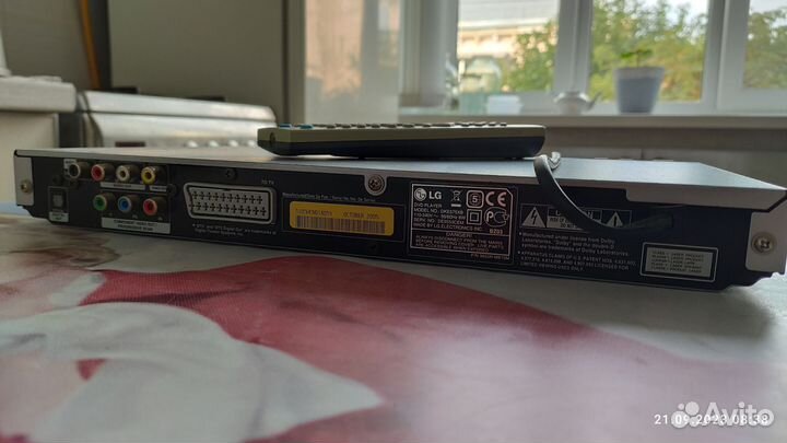 DVD/VCD/CD плеер с караоке LG