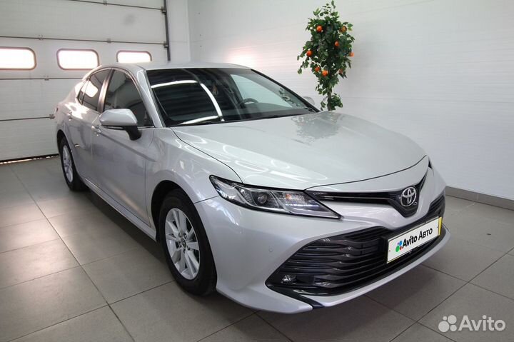 Toyota Camry 2.0 AT, 2019, 30 700 км