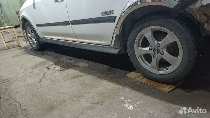 Колёса литые на Ваз р14