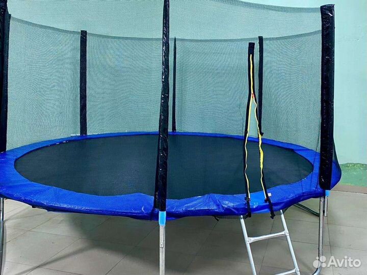 Детский батут с сеткой