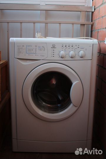 Стиральная машина indesit