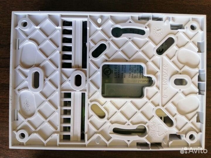 Термостат STR351