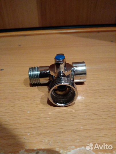 Новый краник сантехнический