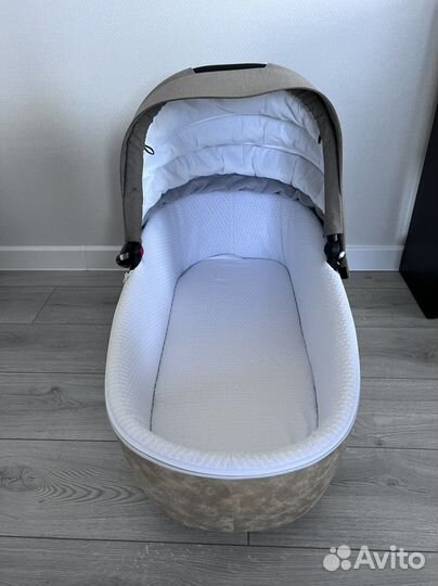 Коляска tutis viva life 3 в 1