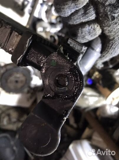 Радиатор охлаждения двс дефект Nissan Qashqai j10