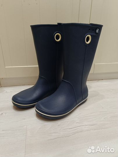 Резиновые сапоги crocs w7